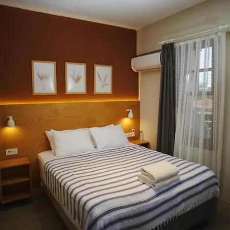 No 22 Riders' Hotell