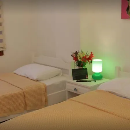 No 22 Riders' Hotel 3*