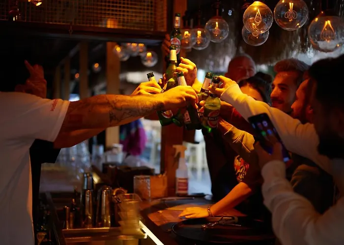 No 22 Riders' Акьяка